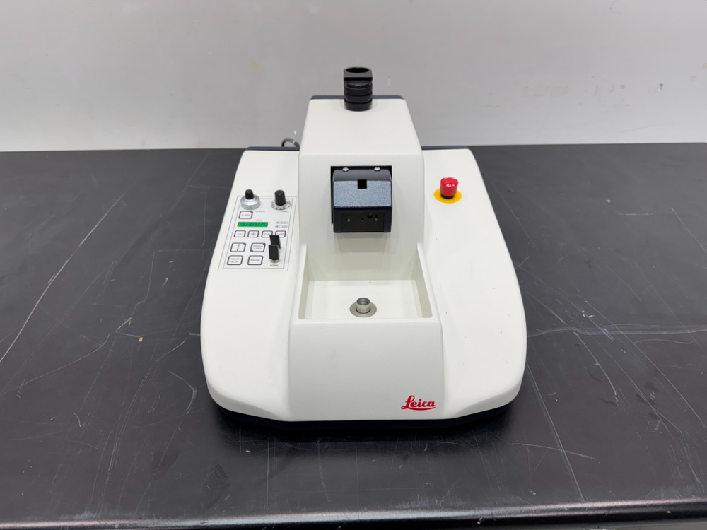 Image of Leica VT1000S Microtome